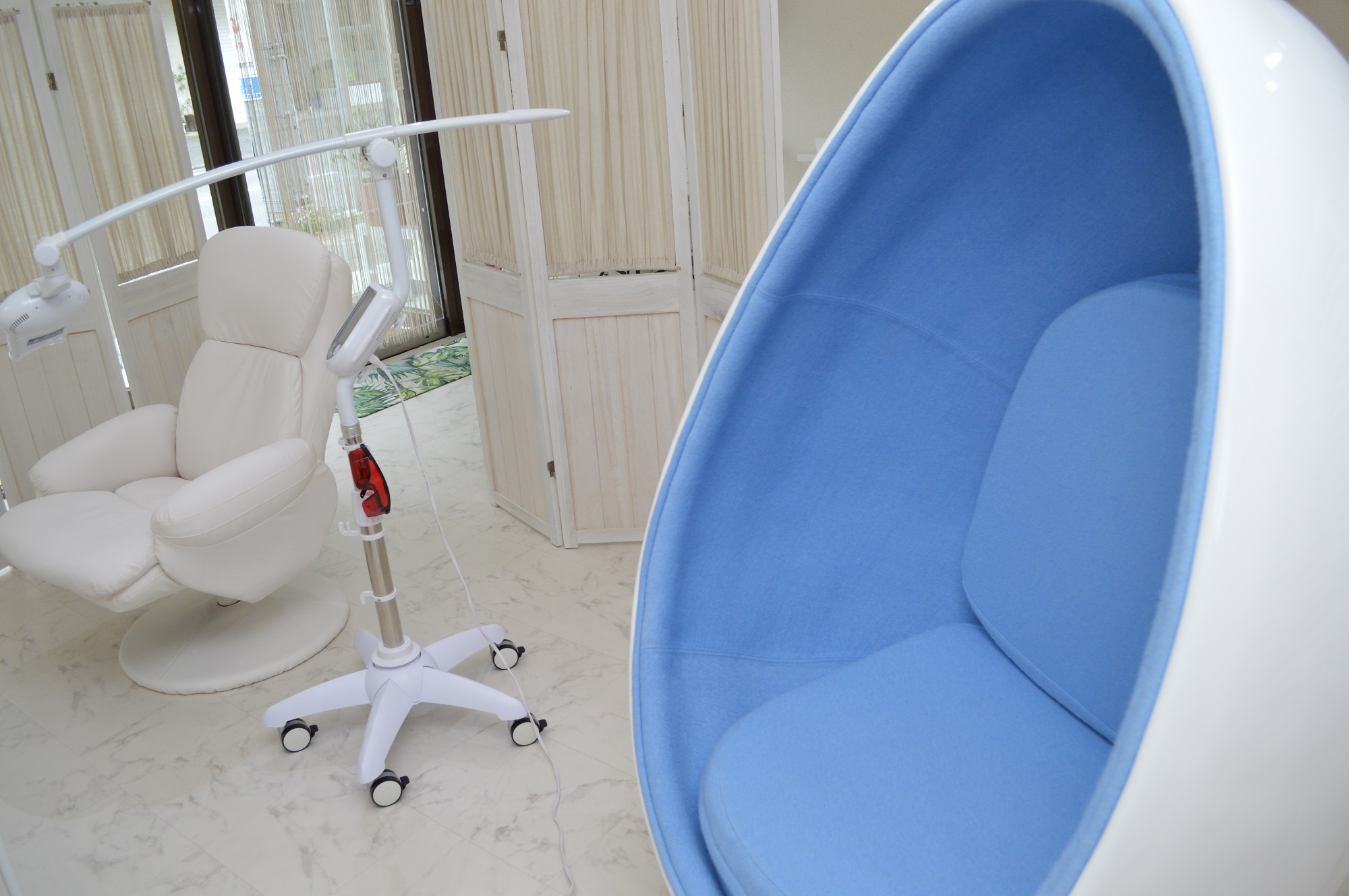 歯科医師監修山梨県甲府市ホワイトニング専門店虫歯予防歯周病予防歯を白くする