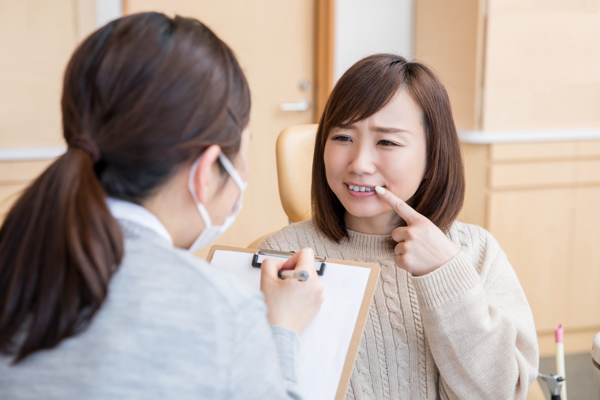 ð¦·ホワイトニングって歯を傷めるの? よくある誤解を解説!